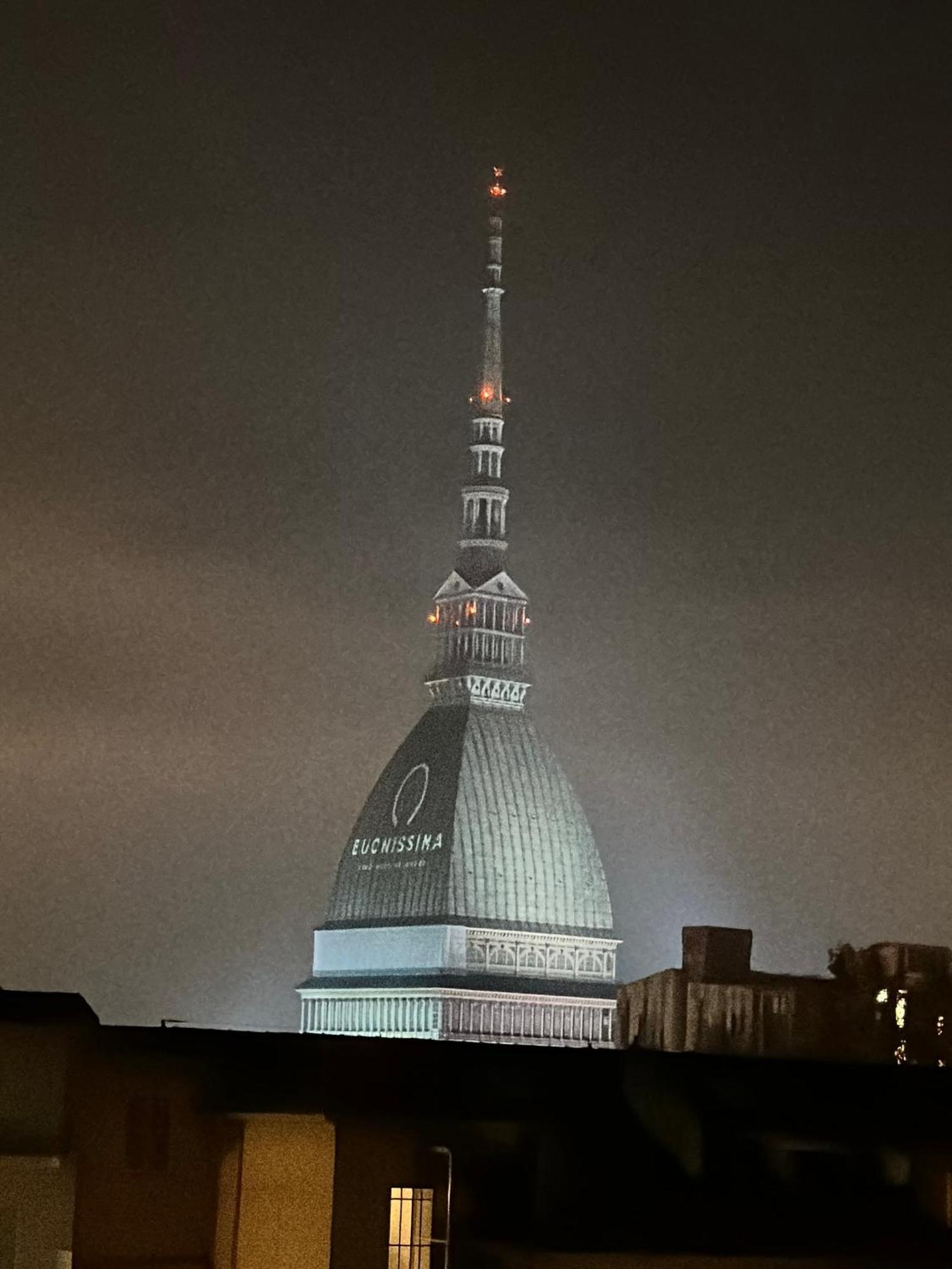 Le Finestre Sulla Mole Lägenhet Turin Exteriör bild