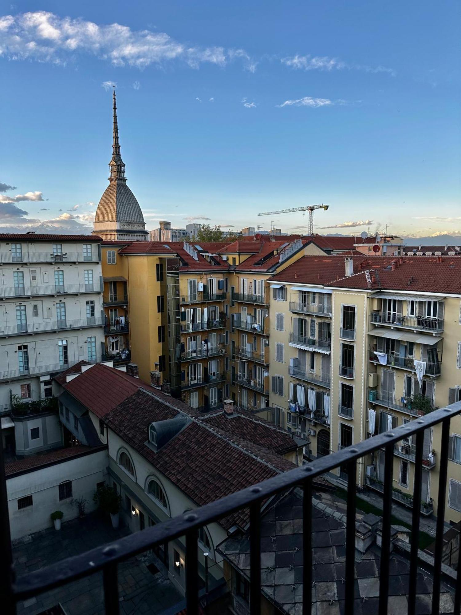 Le Finestre Sulla Mole Lägenhet Turin Exteriör bild