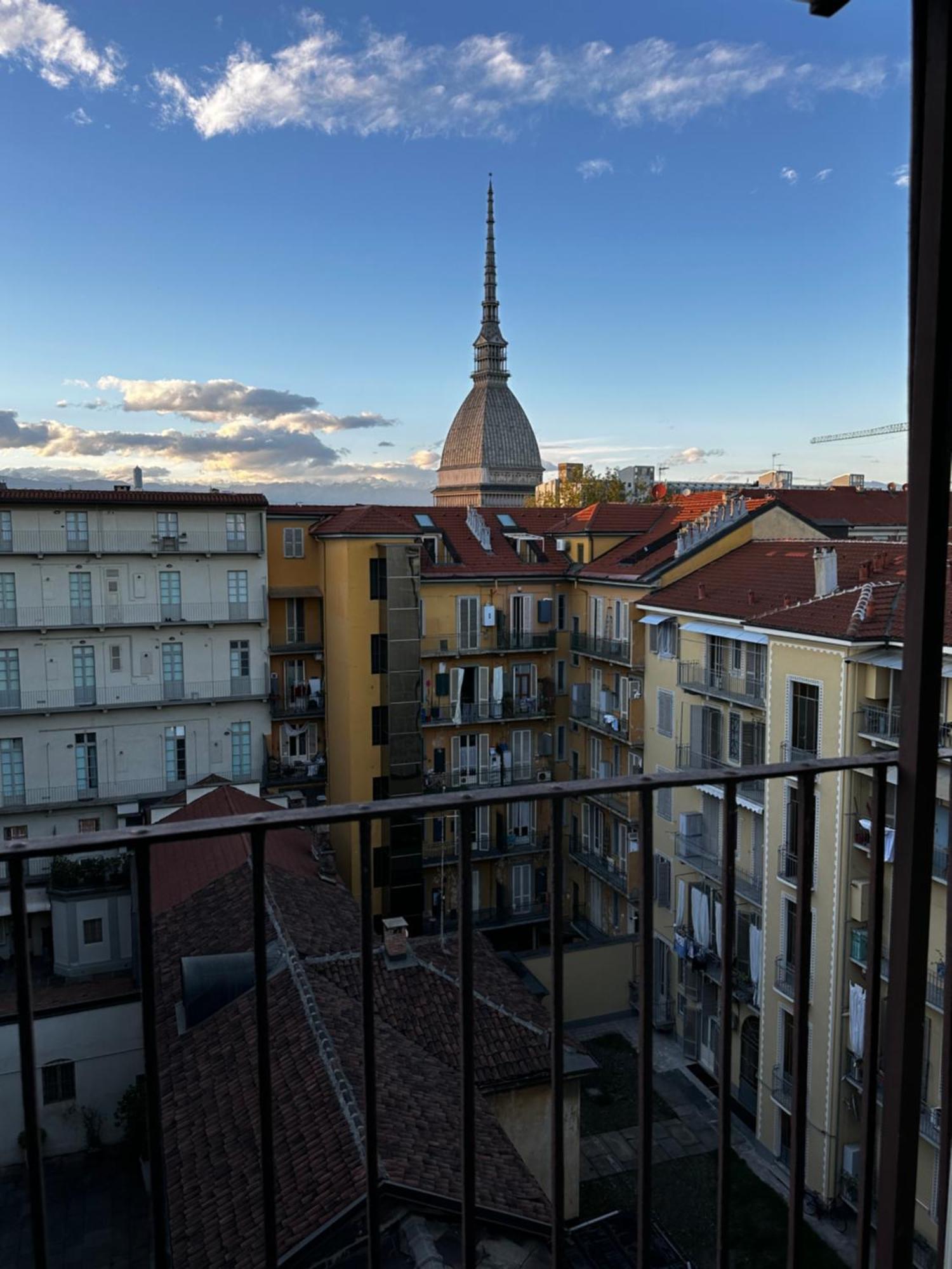 Le Finestre Sulla Mole Lägenhet Turin Exteriör bild